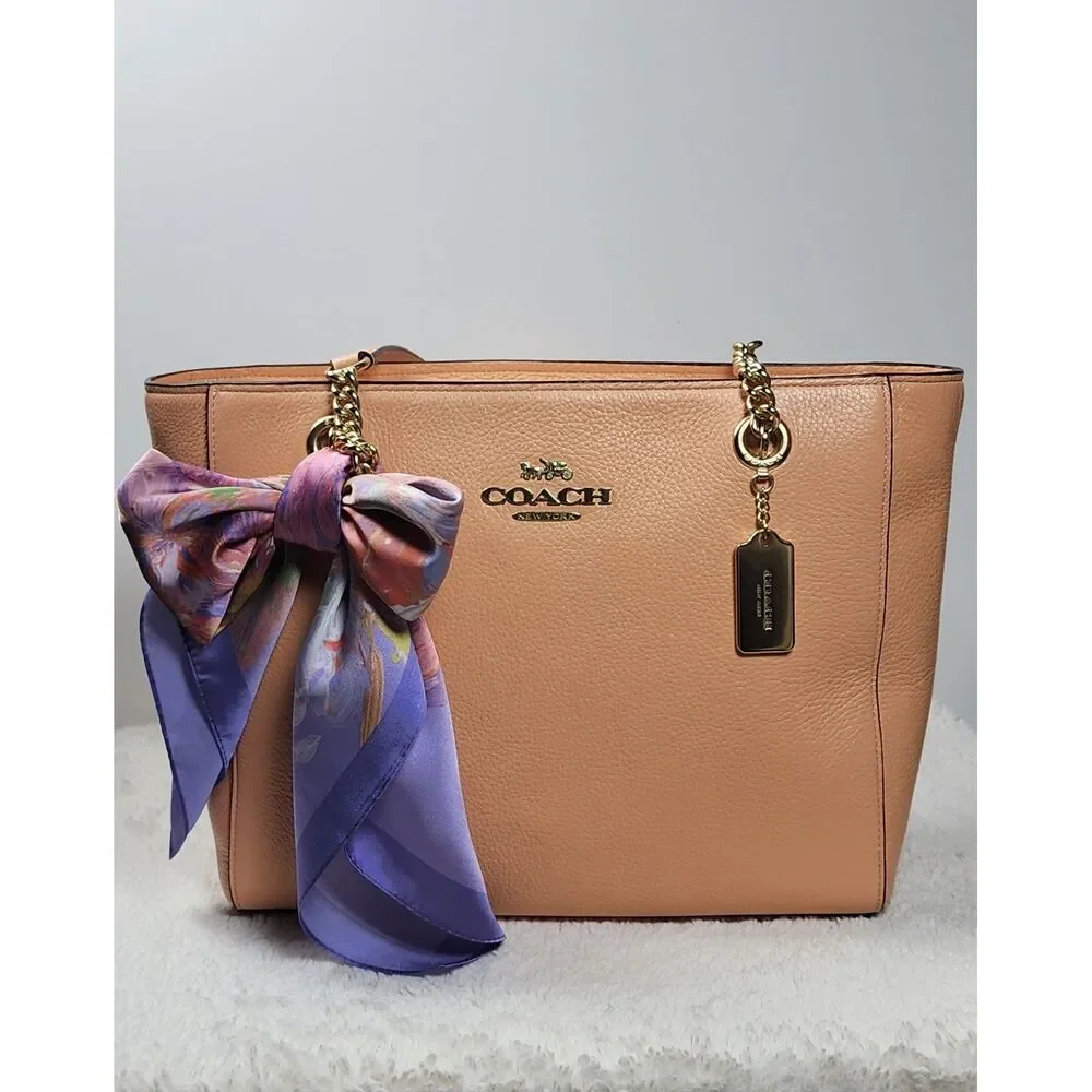 Authentic Coach Cammie Chain Tote | Blush Pebbled Leather | Style C8147